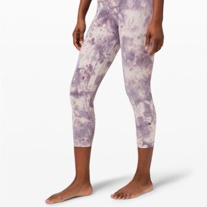 lululemon Align Crop 21"
*Diamond Dye Purple Tie-Dye Leggings Size 2